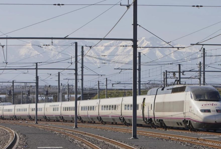 renfe-tem-contrato-regional-de-cerca-de-1.000-milhoes-de-euros-previsto-ate-2037 renfe-tem-contrato-regional-de-cerca-de-1.000-milhoes-de-euros-previsto-ate-2037
