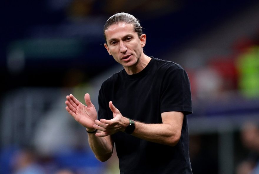 renovacao-de-contrato-de-filipe-luis-com-o-flamengo-segue-em-compasso-de-espera3A-detalhes-e-expectativas-para-2027 renovacao-de-contrato-de-filipe-luis-com-o-flamengo-segue-em-compasso-de-espera3A-detalhes-e-expectativas-para-2027