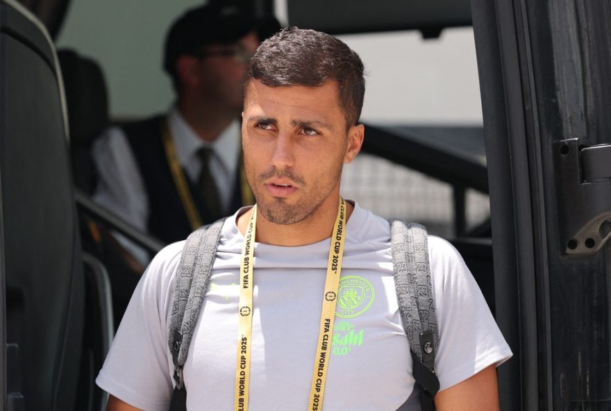 renovacao-de-rodri-no-manchester-city3A-o-espanhol-eleito-o-melhor-do-mundo-em-2024-rumo-a-permanencia-ate-2029