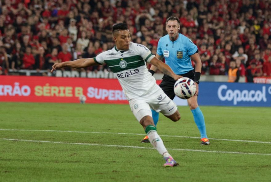 renovacao-do-coritiba3A-sebastian-gomez-amplia-contrato-ate-2028