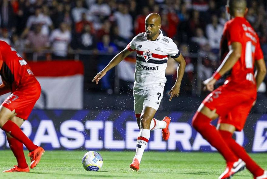 reservas-do-sao-paulo-brilham-em-vitoria-sobre-athletico-no-retorno-ao-morumbi