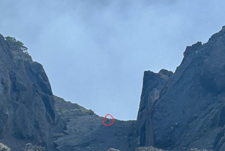 resgate-de-brasileira-em-trilha-na-indonesia3A-embaixada-espera-acao-noturna