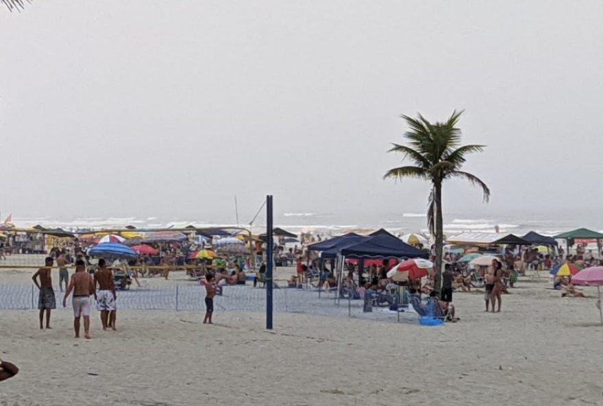 resgate-de-mais-de-50-banhistas-em-praia-grande-durante-feriado-de-natal-no-litoral-de-sp resgate-de-mais-de-50-banhistas-em-praia-grande-durante-feriado-de-natal-no-litoral-de-sp