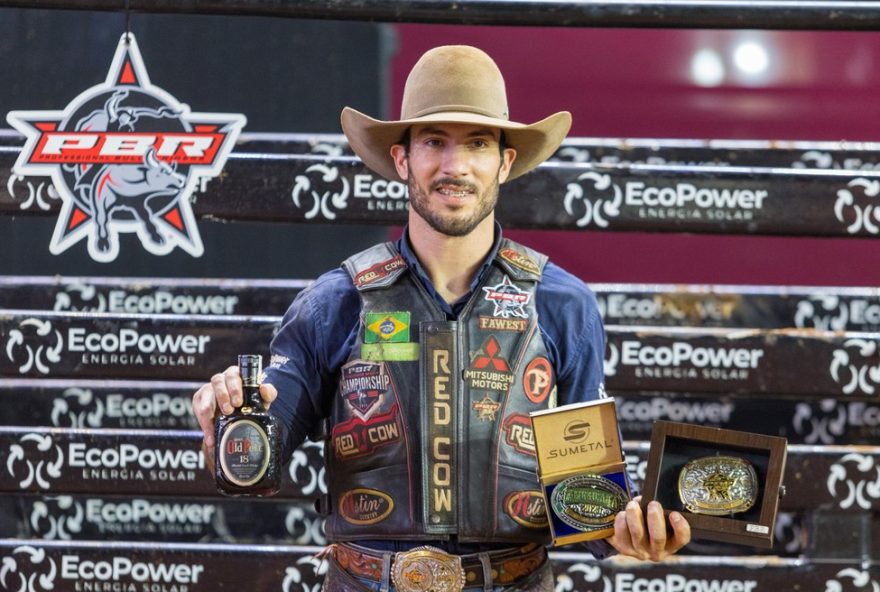 resultados-finais3A-andrei-scoparo-e-jessica-menegao-vencem-provas-no-rodeio-de-americana-resumo-campeonato-brasileiro-pbr-e-tres-tambores-2025