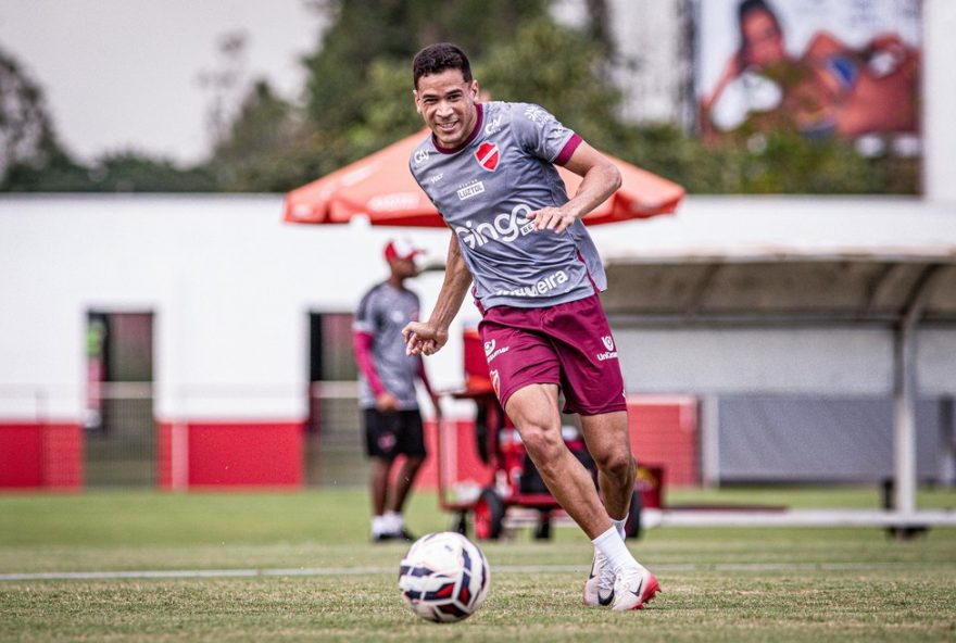 retorno-de-elias-reforca-vila-nova-para-classico-contra-atletico-go retorno-de-elias-reforca-vila-nova-para-classico-contra-atletico-go