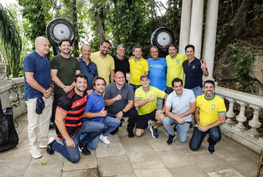 reuniao-de-governadores-e-lideres-politicos-no-palacio-das-laranjeiras3A-claudio-castro-recebe-autoridades-apos-ato-no-rio