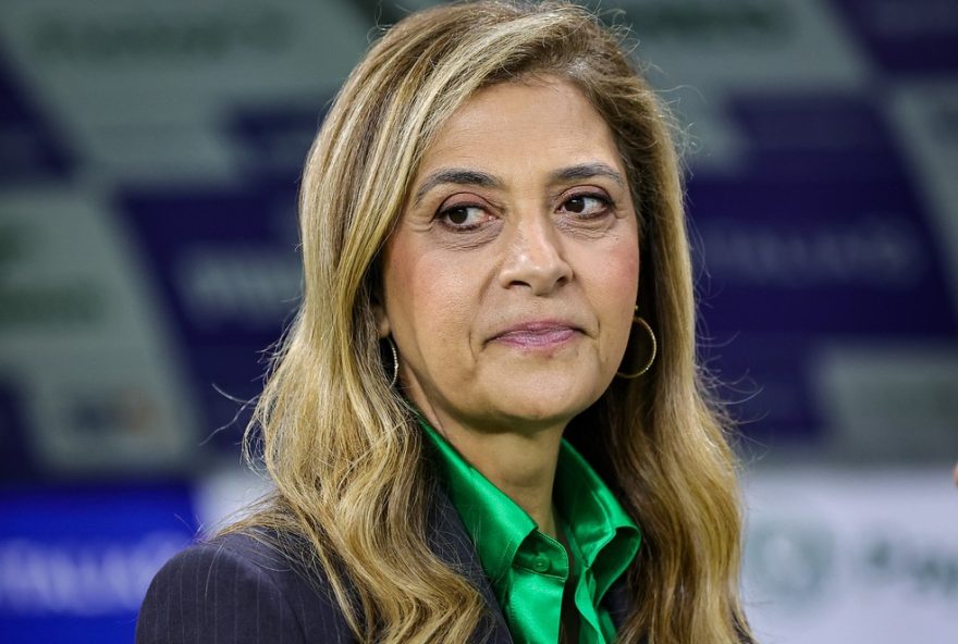 reuniao-turbulenta-no-palmeiras3A-leila-x-conselheiro-em-debate-intenso reuniao-turbulenta-no-palmeiras3A-leila-x-conselheiro-em-debate-intenso