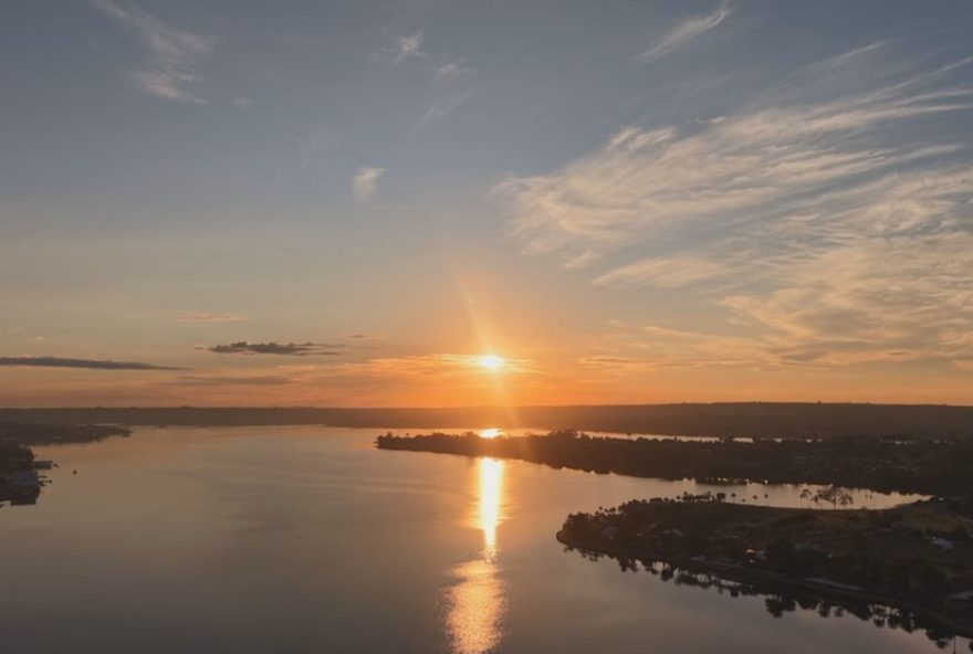 reveillon-20253A-previsao-de-alta-temperatura-e-chuvas-isoladas-no-df3B-confira-detalhes-e-programe-se-para-a-virada-de-2026 reveillon-20253A-previsao-de-alta-temperatura-e-chuvas-isoladas-no-df3B-confira-detalhes-e-programe-se-para-a-virada-de-2026