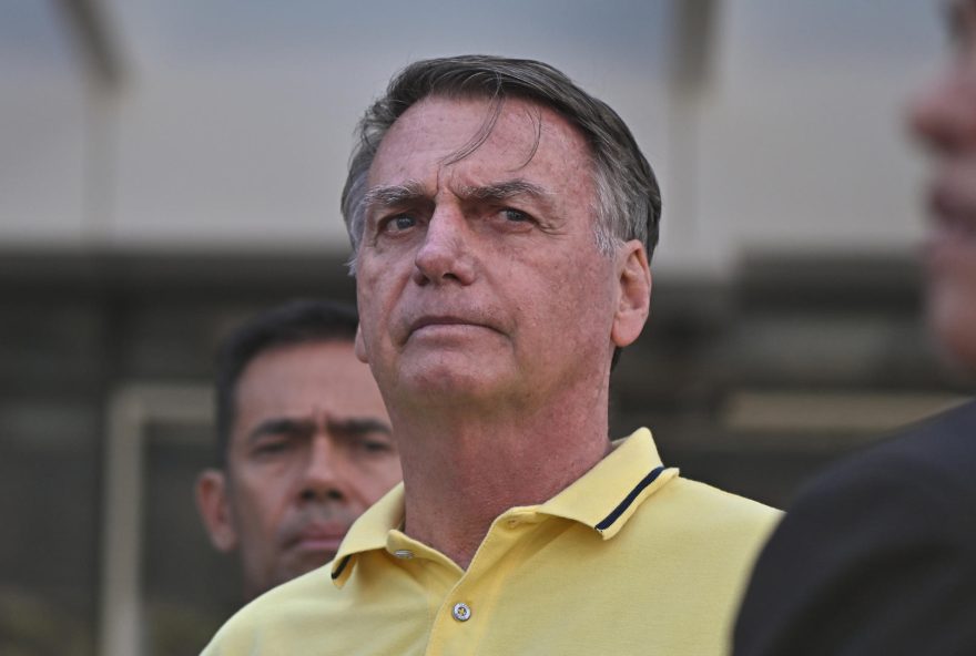 revista-inglesa-critica-bolsonaro-e-destaca-potencial-de-ensino-para-os-eua