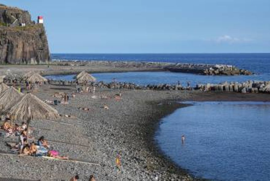 ribeira-brava3A-aberto-concurso-publico-para-espaco-de-restauracao-do-complexo-balnear ribeira-brava3A-aberto-concurso-publico-para-espaco-de-restauracao-do-complexo-balnear