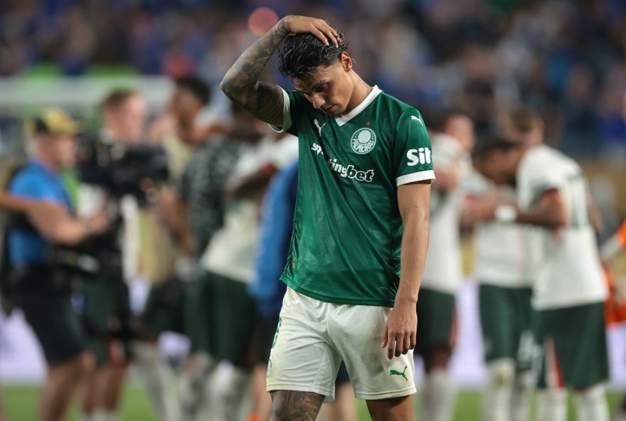 richard-rios-despista-sobre-saida-do-palmeiras-e-afirma3A-22nao-chegou-nada-ao-clube22