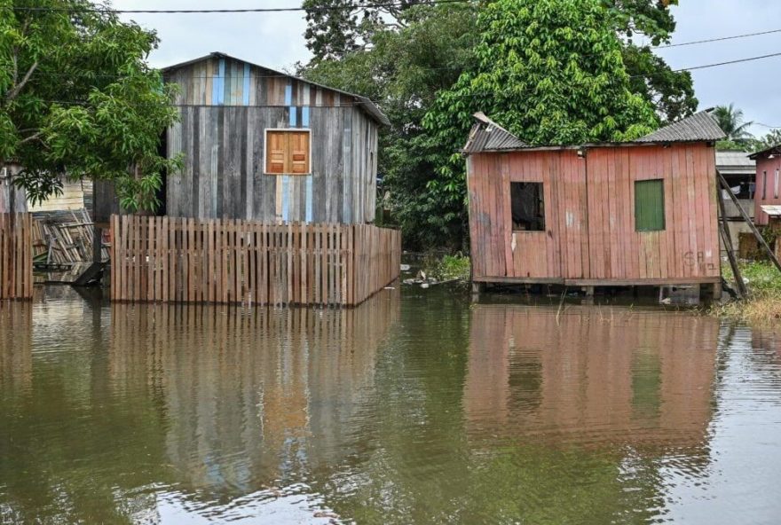 rio-branco-declara-estado-de-emergencia-devido-a-cheia-do-rio-acre3A-prefeitura-toma-medidas-para-apoiar-afetados