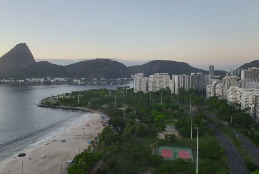 rio-de-janeiro-se-prepara-para-virada-no-tempo3A-frente-fria-traz-chuva-e-temperaturas-mais-baixas-a-partir-de-quinta-feira