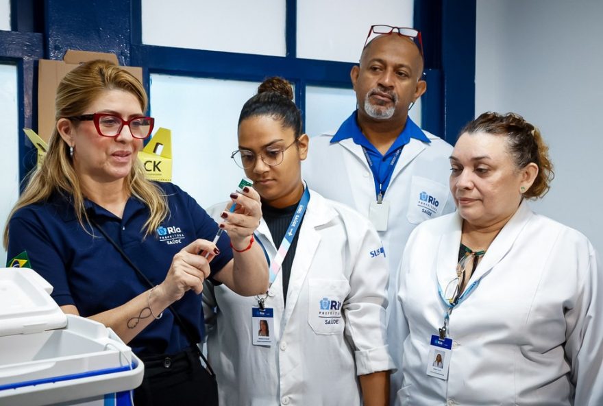 rio-inicia-vacinacao-da-nova-dose-unica-contra-dengue-em-profissionais-de-saude rio-inicia-vacinacao-da-nova-dose-unica-contra-dengue-em-profissionais-de-saude