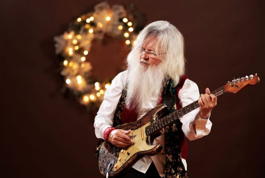 robertinho-de-recife-lanca-album-22rapsodia-de-natal22-com-fusao-unica-de-classico-e-futurista robertinho-de-recife-lanca-album-22rapsodia-de-natal22-com-fusao-unica-de-classico-e-futurista