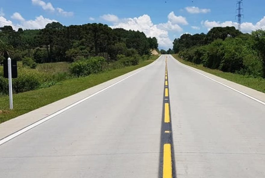 Infraestrutura de rodovia em concreto é adotada nos Estados Unidos, países da Europa e na China (Foto: Reprodução internet)