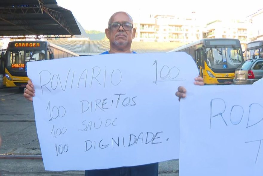 rodoviarios-entram-com-acao-coletiva-contra-real-e-vila-isabel3A-entenda-a-polemica-e-as-consequencias rodoviarios-entram-com-acao-coletiva-contra-real-e-vila-isabel3A-entenda-a-polemica-e-as-consequencias