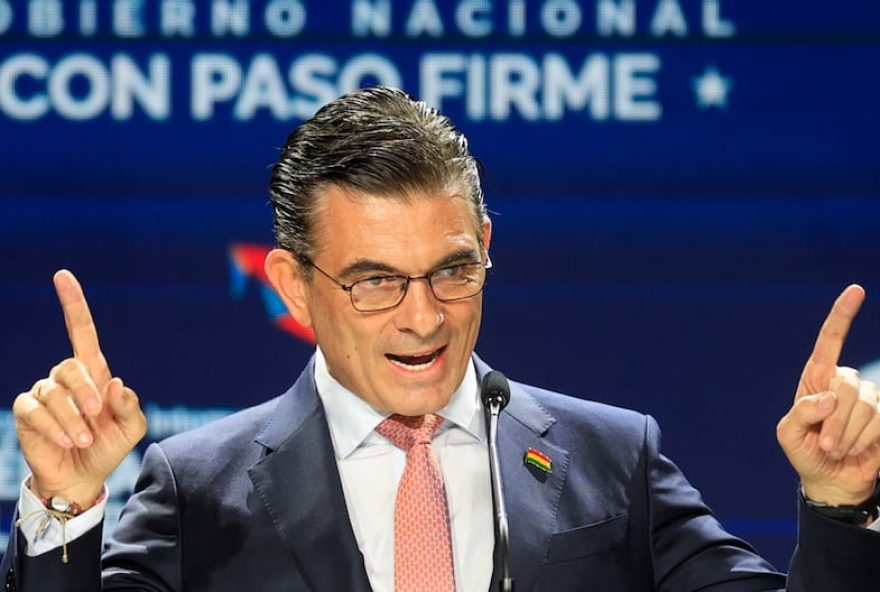 rodrigo-paz-ofrece-a-chile-los-puertos-de-bolivia-para-que-se-conecte-con-brasil rodrigo-paz-ofrece-a-chile-los-puertos-de-bolivia-para-que-se-conecte-con-brasil