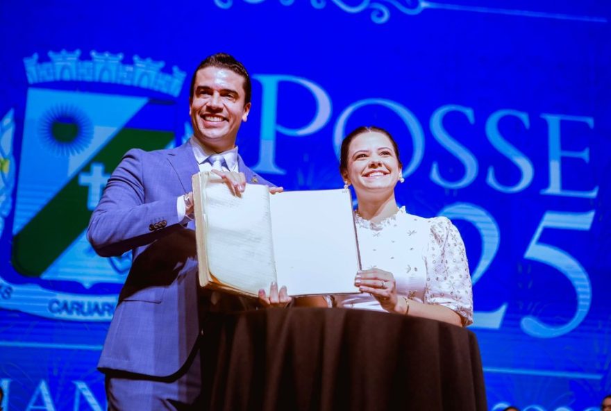 rodrigo-pinheiro-toma-posse-para-segundo-mandato-como-prefeito-de-caruaru-em-parceria-com-a-governadora-raquel-lyra-e-presidente-da-camara