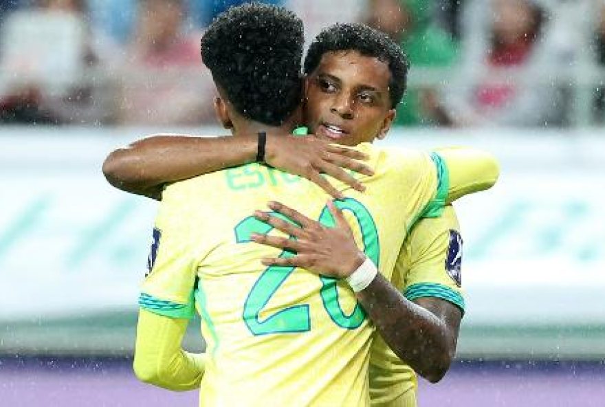 rodrygo2C-estevao-e-vini-brilham-em-exibicao-magica-da-selecao-brasileira