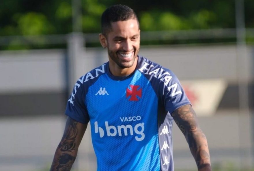 romulo-elogia-diniz-e-pedrinho-no-vasco3A-22diferencial-na-copa-do-brasil22 romulo-elogia-diniz-e-pedrinho-no-vasco3A-22diferencial-na-copa-do-brasil22