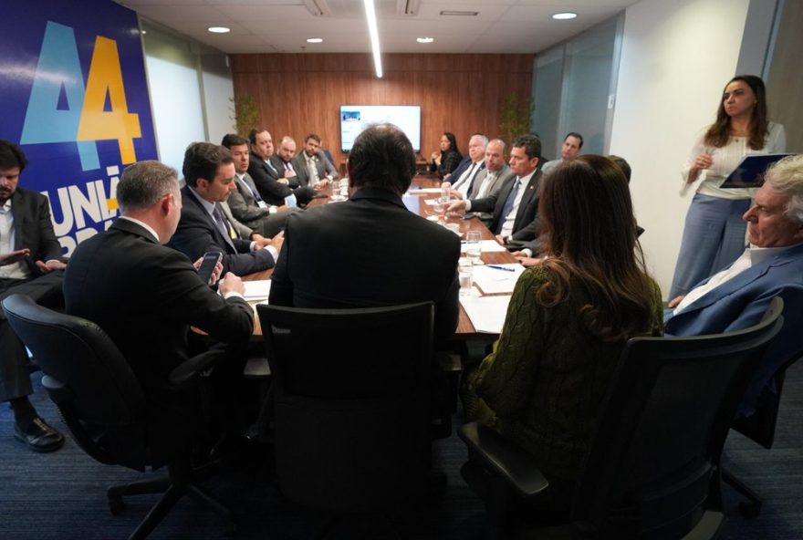 ronaldo-caiado-e-celso-sabino-se-bicam-em-reuniao-do-uniao-brasil