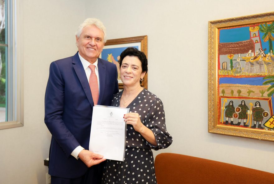 ronaldo-caiado-nomeia-laura-bueno-para-vaga-de-desembargadora-no-tjgo