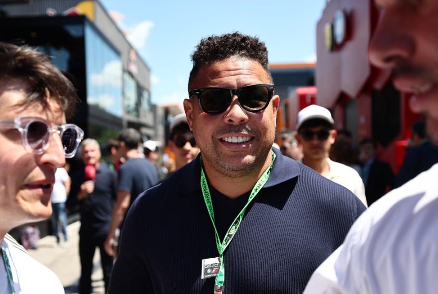 ronaldo-critica-eleicao-na-cbf-e-pede-mudancas-estruturais3A-22palhacada-vai-continuar22