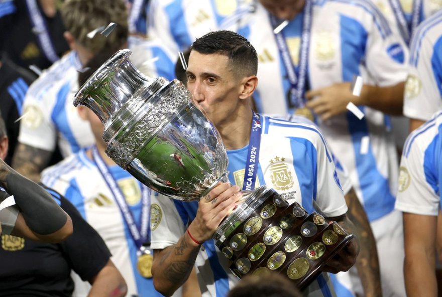 rosario-central-se-prepara-para-oferta-por-angel-di-maria-apos-anuncio-de-saida-do-benfica