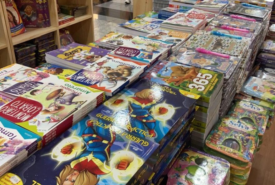 rotary-club-arrecadara-livros-infantis-no-patio-limeira-shopping rotary-club-arrecadara-livros-infantis-no-patio-limeira-shopping