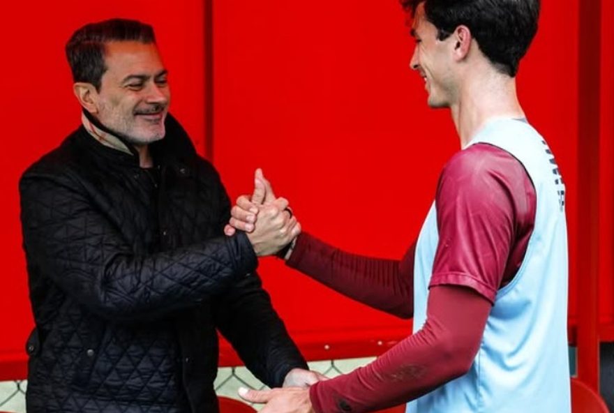 rui-costa-discute-renovacao-com-sao-paulo-e-possivel-retorno-ao-gremio