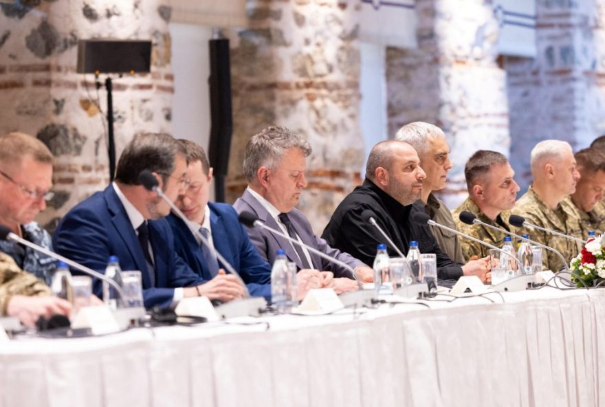 russia-e-ucrania-concordam-em-trocar-1.000-prisioneiros-de-guerra2C-maior-troca-desde-o-inicio-do-conflito