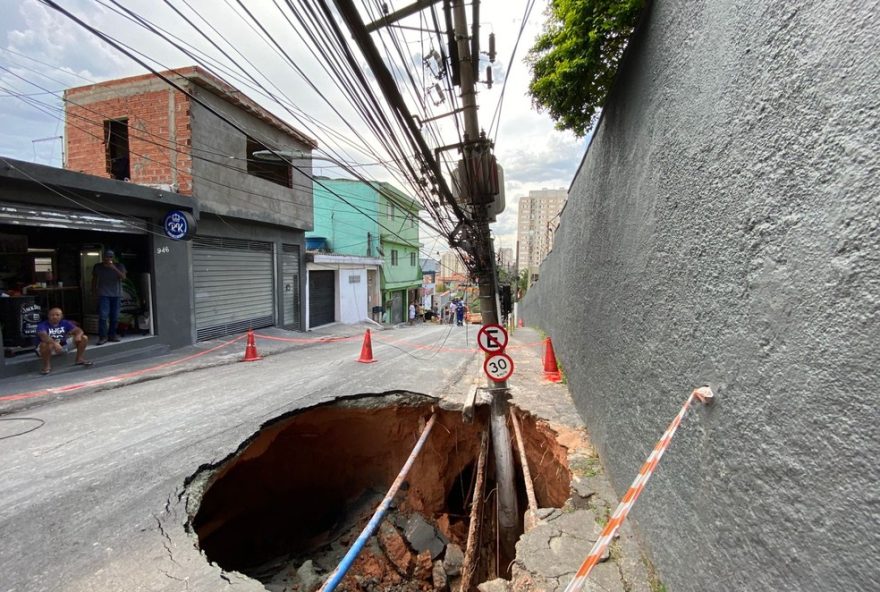 sabesp3A-multas-aplicadas-quadruplicaram-apos-privatizacao sabesp3A-multas-aplicadas-quadruplicaram-apos-privatizacao