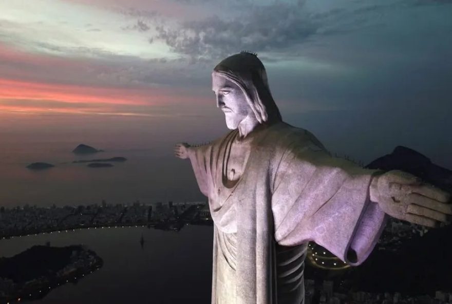 sala-da-gratidao-um-espaco-de-acolhimento-e-devocao-no-santuario-cristo-redentor