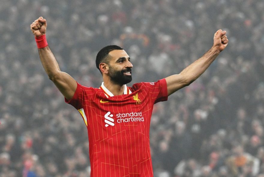 salah-alfineta-idolo-do-liverpool-em-meio-a-criticas-por-renovacao-de-contrato