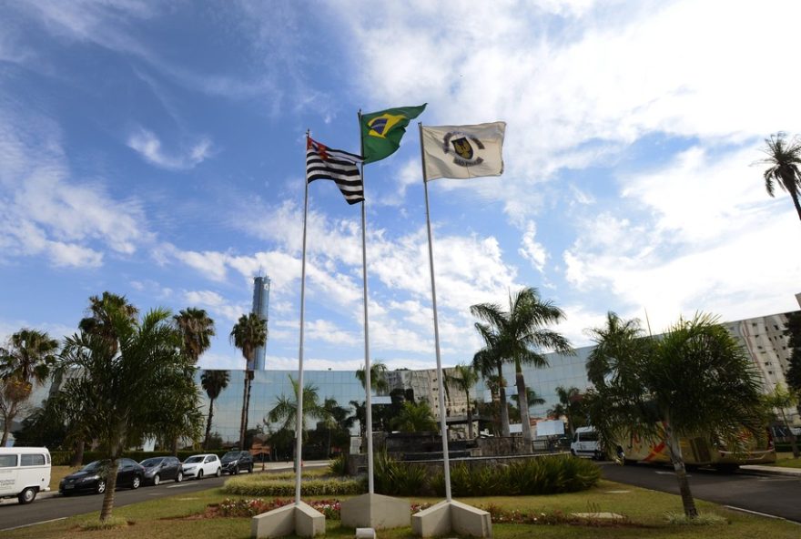 sanasa-reconhece-erro-em-contas-de-agua-e-se-compromete-a-corrigir-valores.-novos-boletos-serao-emitidos-com-valores-corretos sanasa-reconhece-erro-em-contas-de-agua-e-se-compromete-a-corrigir-valores.-novos-boletos-serao-emitidos-com-valores-corretos