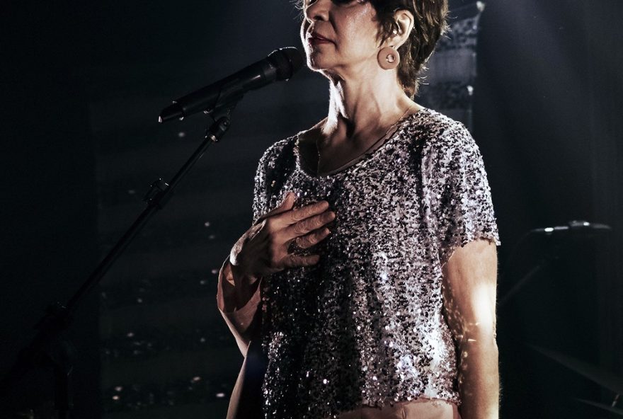 sandra-pera-emociona-com-show-teatral-celebrando-gonzaguinha-no-teatro-rival2C-no-rio-de-janeiro