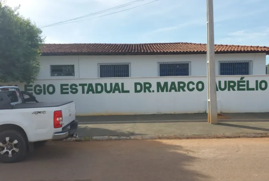 Estudante invadiu escola armado com uma faca. (Foto: Reprodução/G1)