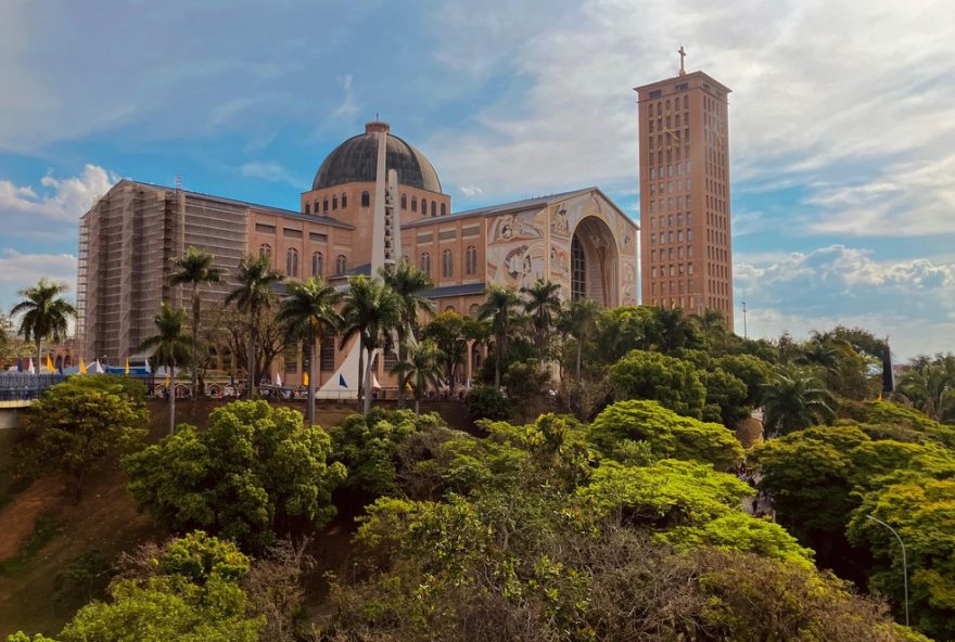 santuario-nacional-de-aparecida-recebe-mais-de-9-milhoes-de-visitantes-em-20243A-numeros-e-curiosidades