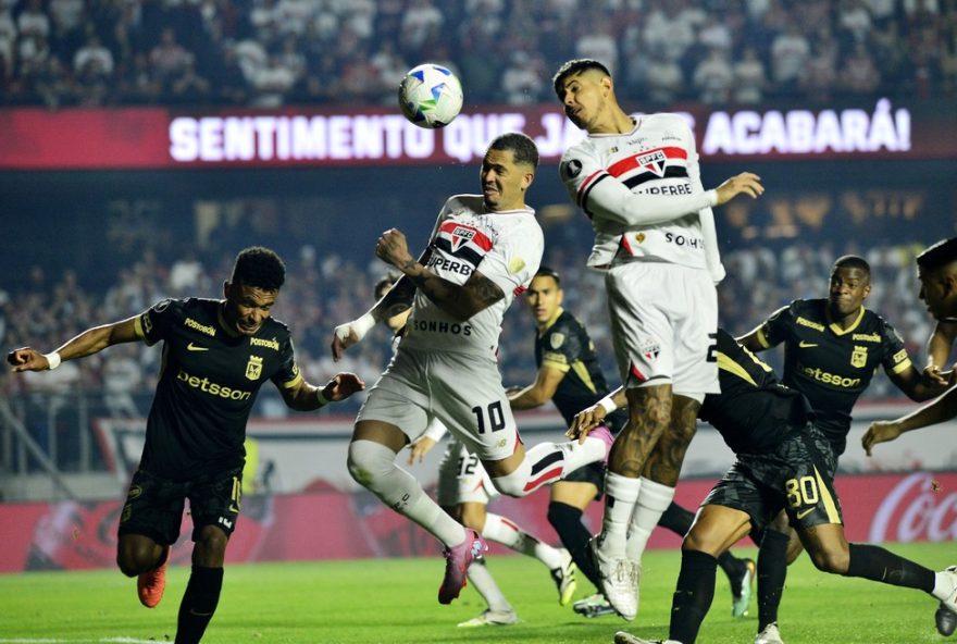 sao-paulo-avanca-na-libertadores2C-mas-precisa-jogar-mais-para-seguir-forte-no-torneio