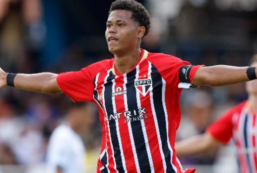 sao-paulo-domina-o-independente2C-mantem-10025-e-avanca-na-copinha sao-paulo-domina-o-independente2C-mantem-10025-e-avanca-na-copinha