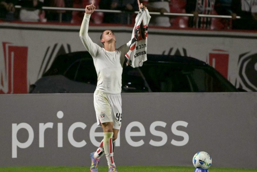 sao-paulo-encaminha-renovacao-de-contrato-de-lucca2C-jovem-destaque-na-libertadores