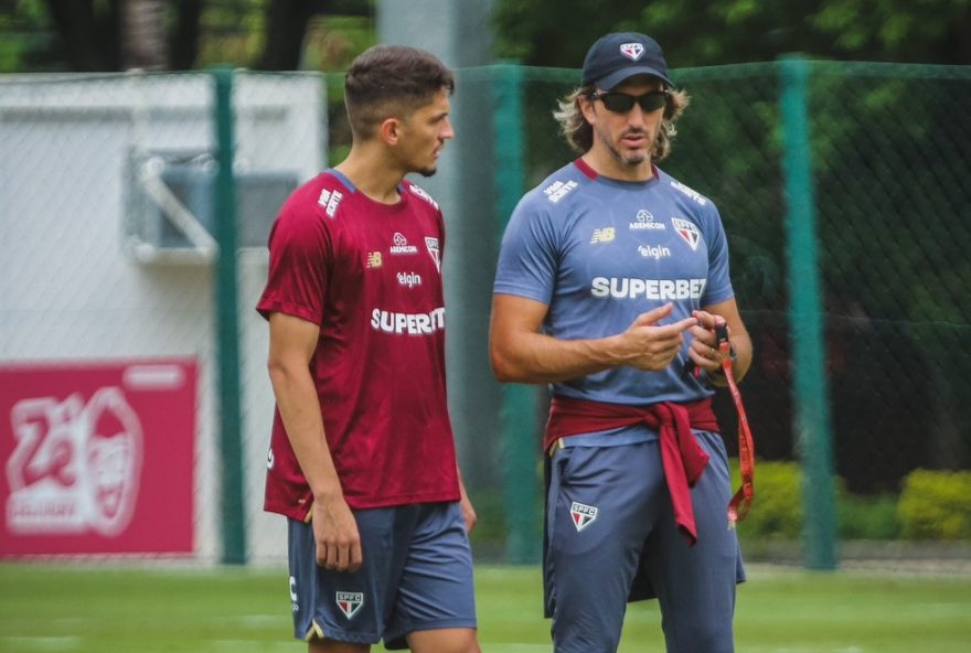 sao-paulo-finaliza-preparacao-para-enfrentar-mirassol-em-jogo-decisivo-no-campeonato-paulista