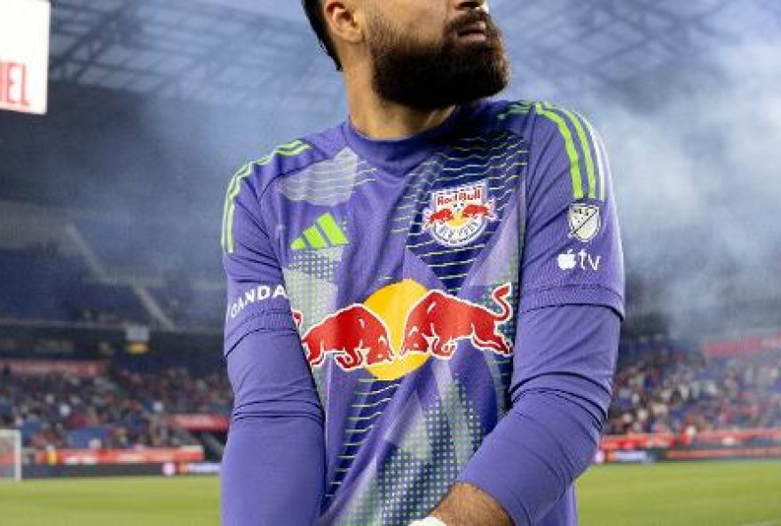 sao-paulo-negocia-com-goleiro-paraguaio-para-disputar-posicao-com-rafael sao-paulo-negocia-com-goleiro-paraguaio-para-disputar-posicao-com-rafael