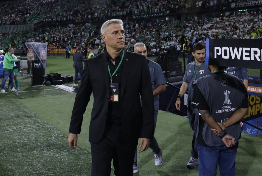 sao-paulo-precisa-corrigir-falhas-no-setor-criativo-para-avancar-na-libertadores