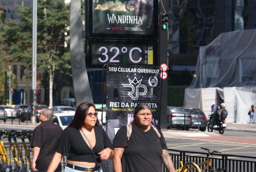 sao-paulo-tem-tarde-mais-quente-do-ano2C-mas-frente-fria-se-aproxima3A-saiba-mais-sobre-a-previsao-do-tempo-para-a-capital