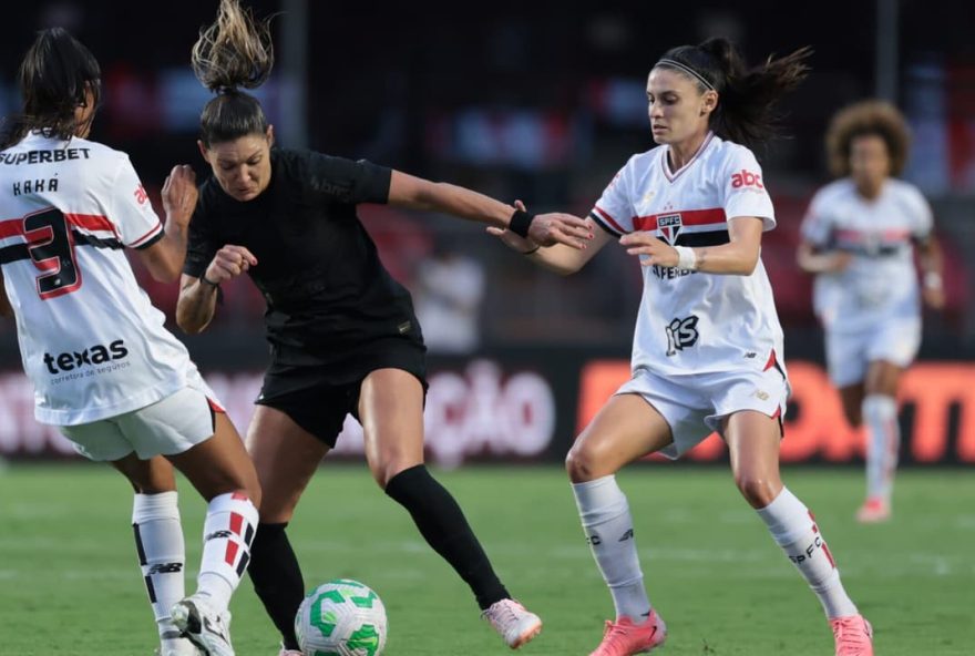 sao-paulo-vence-o-corinthians-nos-penaltis-e-conquista-a-supercopa-feminina