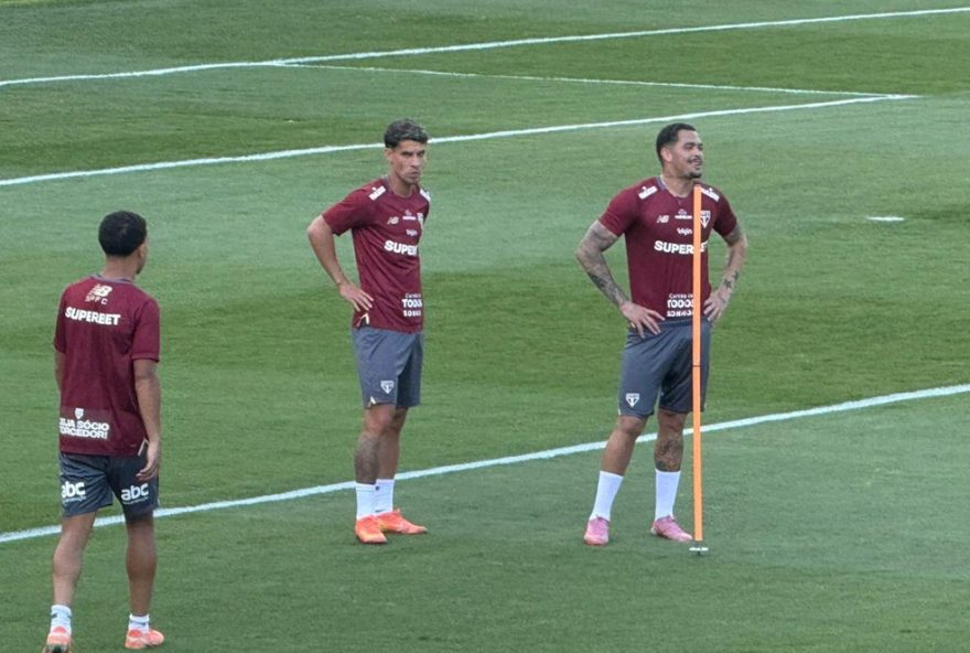 sao-paulo3A-rodriguinho-ausente-por-bronquite-antes-de-classico sao-paulo3A-rodriguinho-ausente-por-bronquite-antes-de-classico