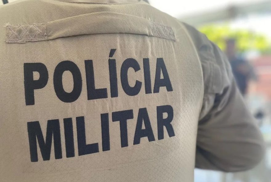 sargento-da-pm-ameaca-torcedor-para-silenciar-sobre-roubo-de-celulares-em-salvador3A-militares-condenados sargento-da-pm-ameaca-torcedor-para-silenciar-sobre-roubo-de-celulares-em-salvador3A-militares-condenados