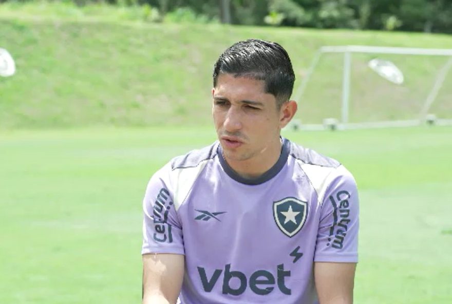 savarino-destaca-importancia-da-reta-final-do-brasileirao-para-o-botafogo-em-busca-da-libertadores